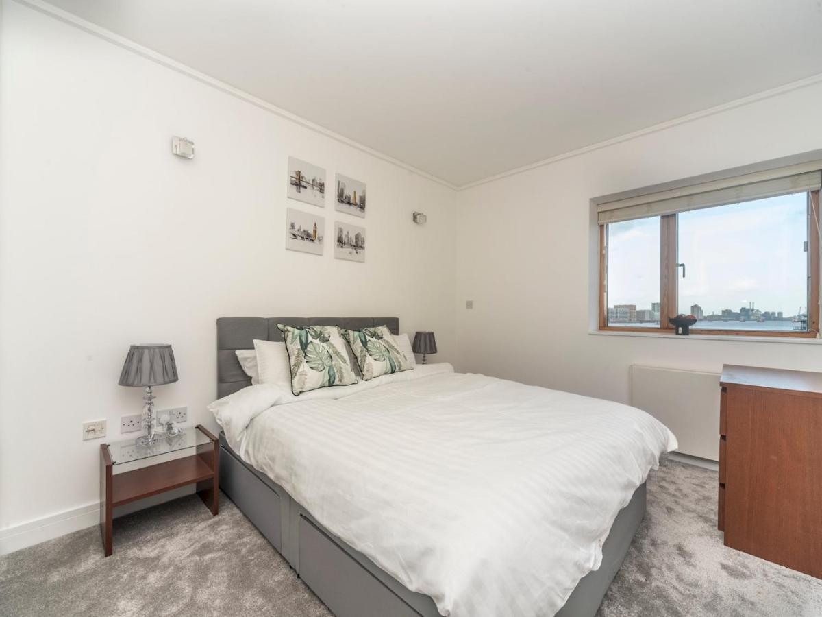 Pass The Keys Riverside Amazing Flat In London Close To The O2 المظهر الخارجي الصورة