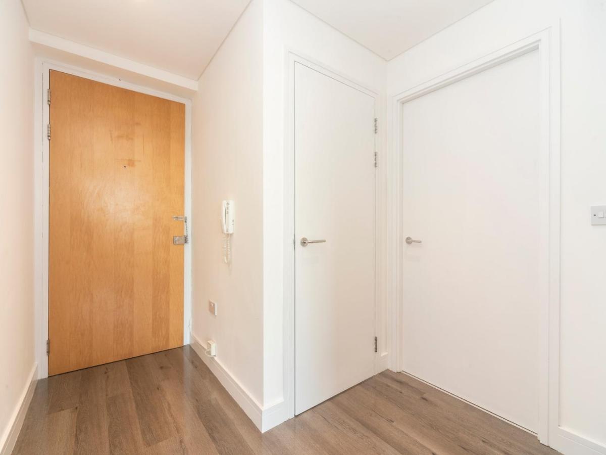 Pass The Keys Riverside Amazing Flat In London Close To The O2 المظهر الخارجي الصورة